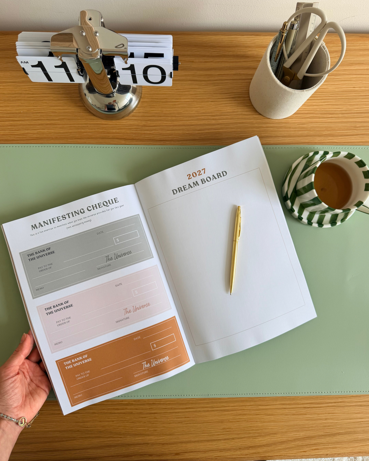 (PRE-ORDER) The 2027 Reset Bundle - Planner, Reflect & Renew + Desktop Calendar